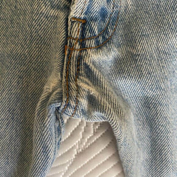 Levi's Men's Light Wash 501 Jeans 36x30 - Picture 13 of 16